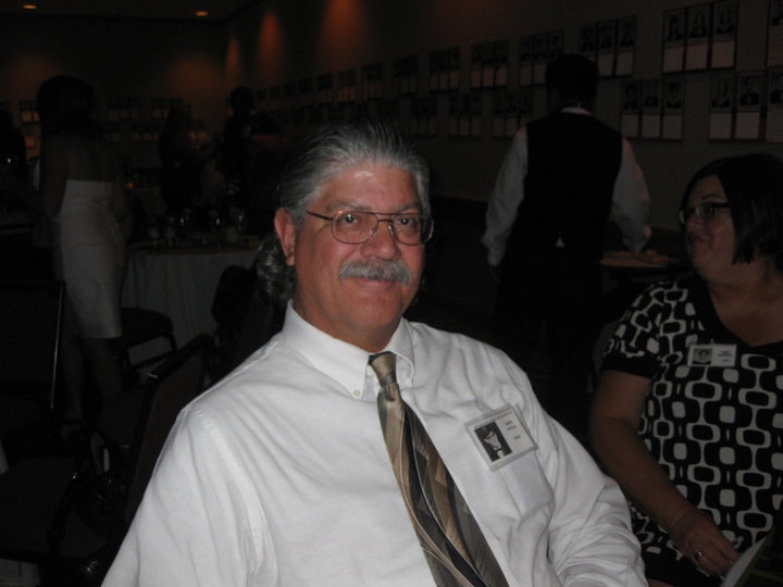 Mike Avila